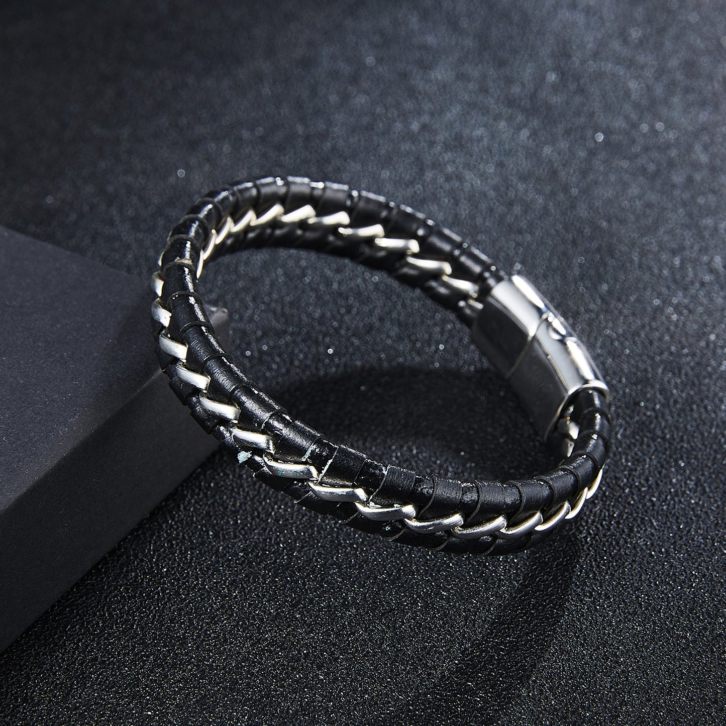 Bracelet cuir tressé